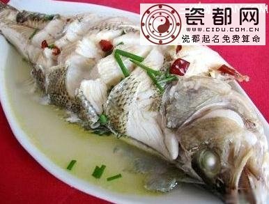 秋季脱发要多吃哪些食物 三联