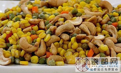 年夜饭素食菜谱大全：腰果玉米