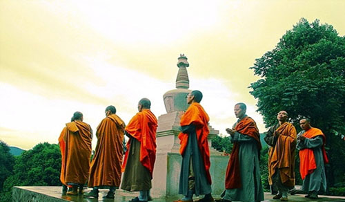 云南藏族的宗教节日都有哪些