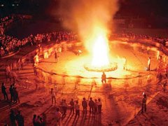 火把节是彝族民族的节日 